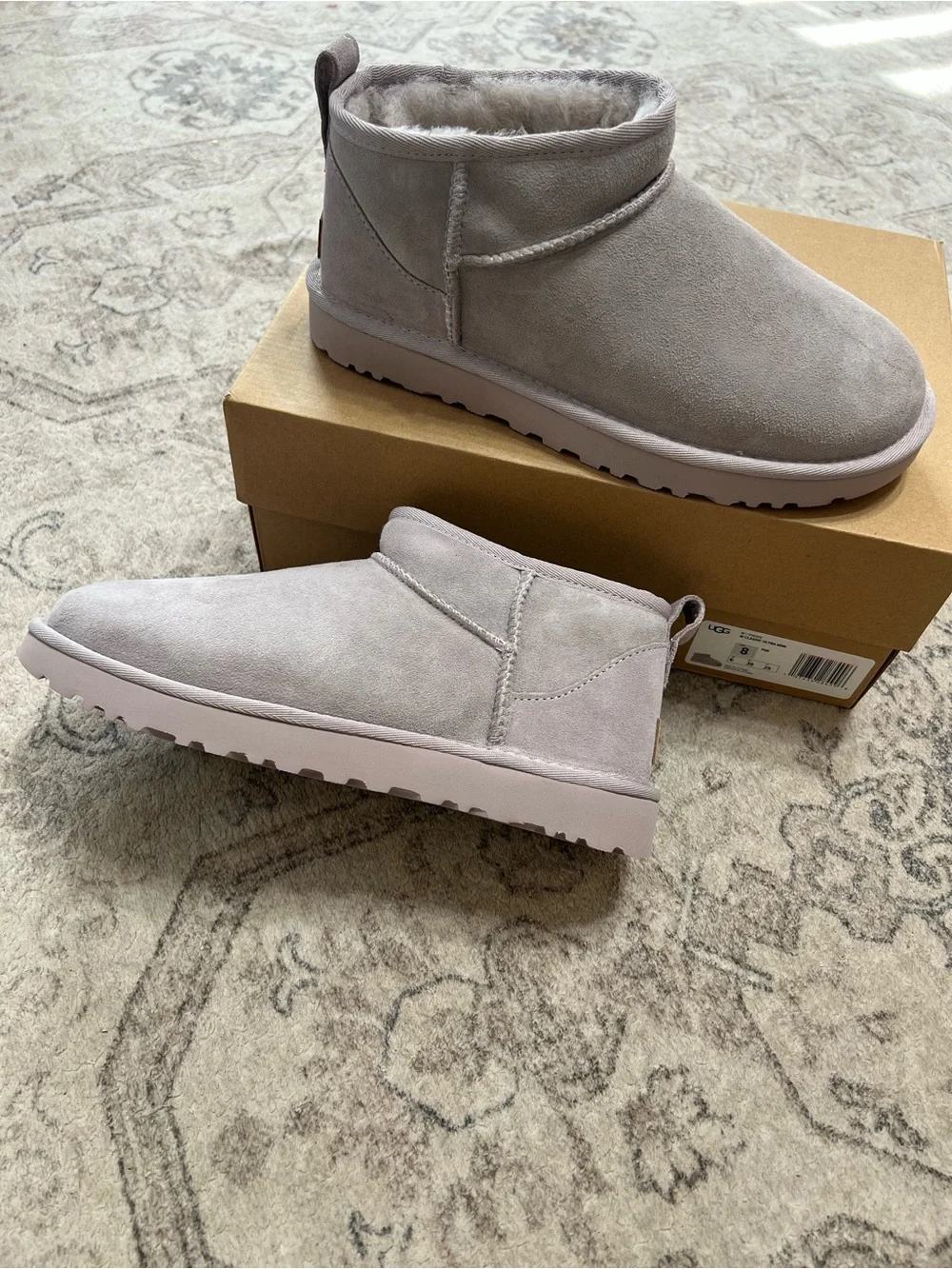 Women’s Classic Ultra Mini  1116109 Pale Smoke